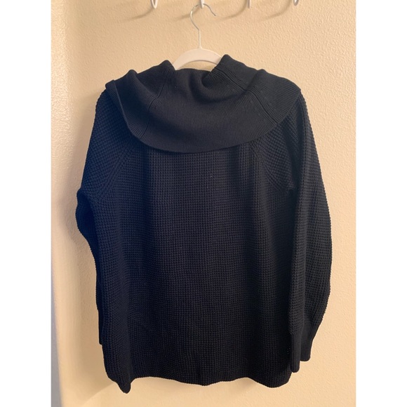 Michael Kors sweater - Picture 3 of 6